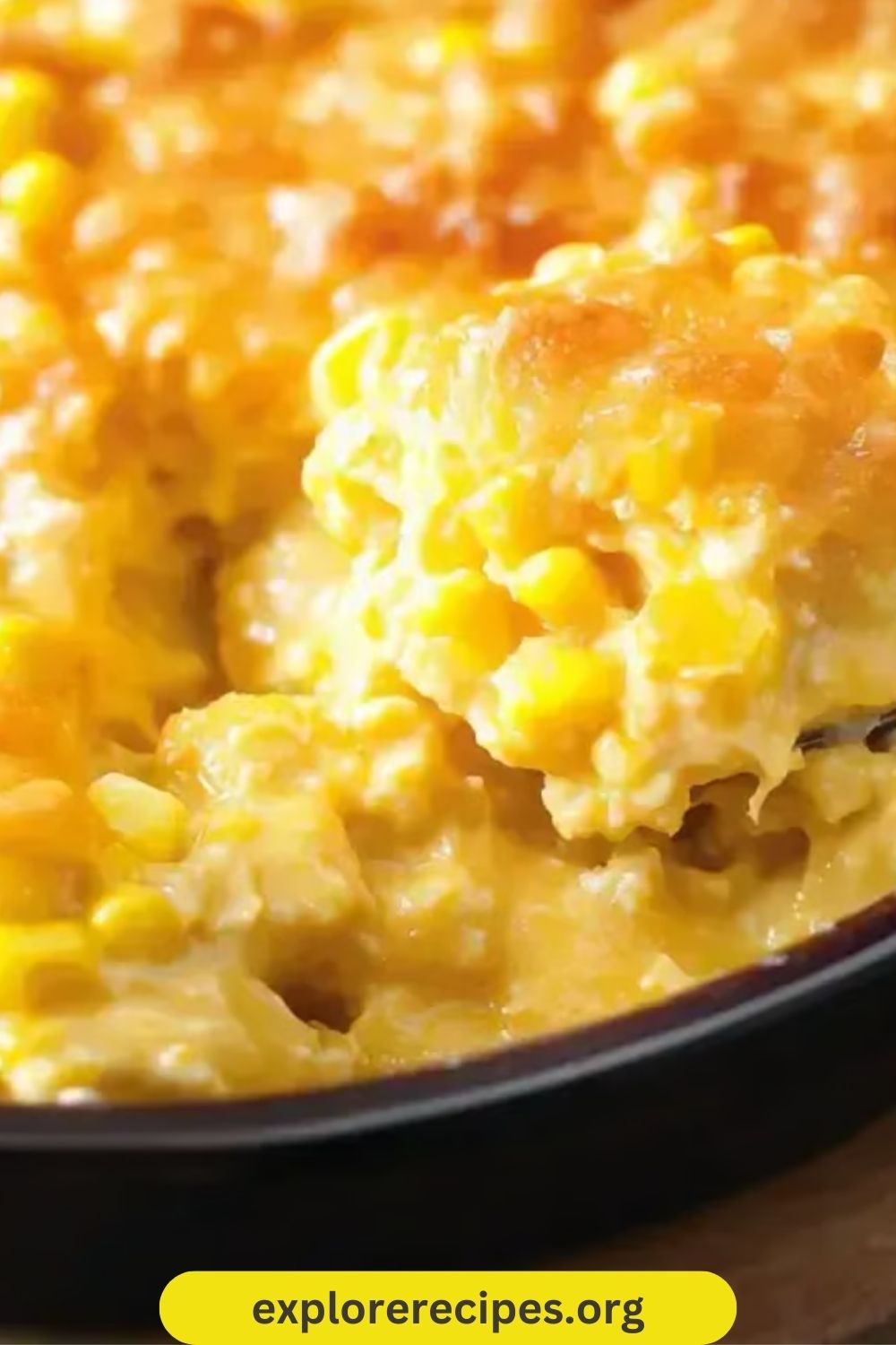 Paula Deen’s Classic Corn Casserole – A Creamy and Cheesy Comfort Dish