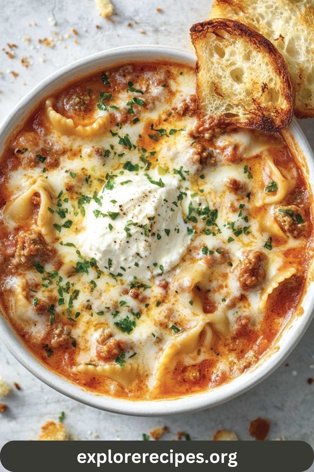Extra Cheesy Creamy Lasagna Soup: A Cozy, Comforting Twist on Classic Lasagna